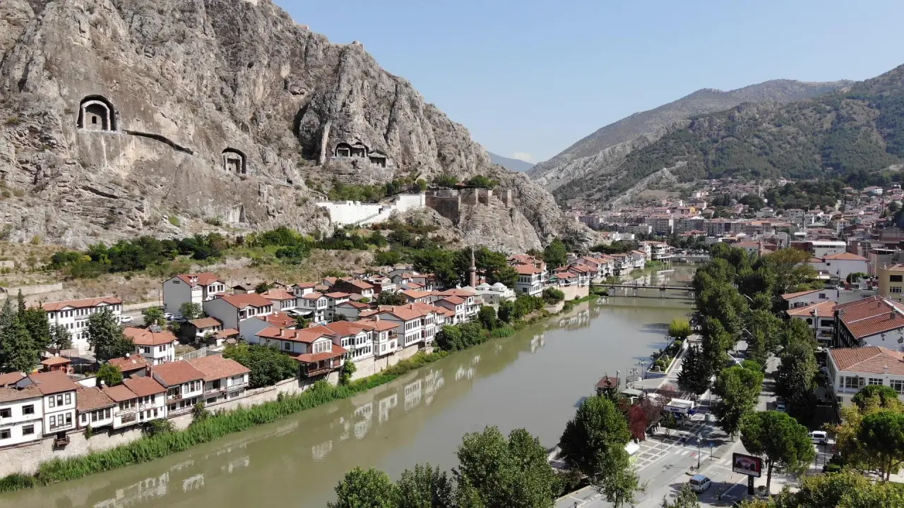 Amasya’nın Altında Başka Bir Şehir mi Var? 1