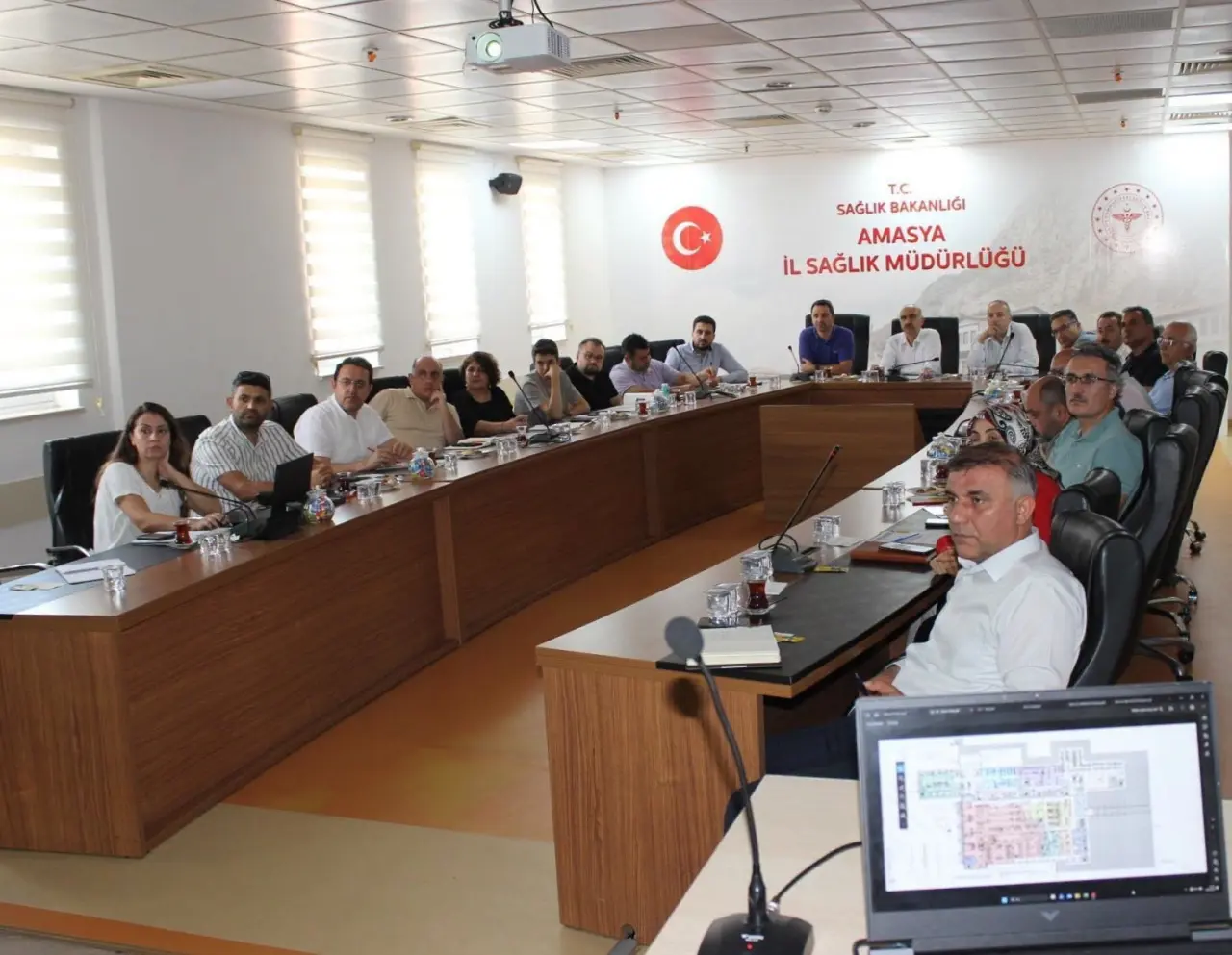 Amasya'nın En Büyük Sağlık Yatırımı İlerliyor! Kat Planlaması Görüşüldü! 3