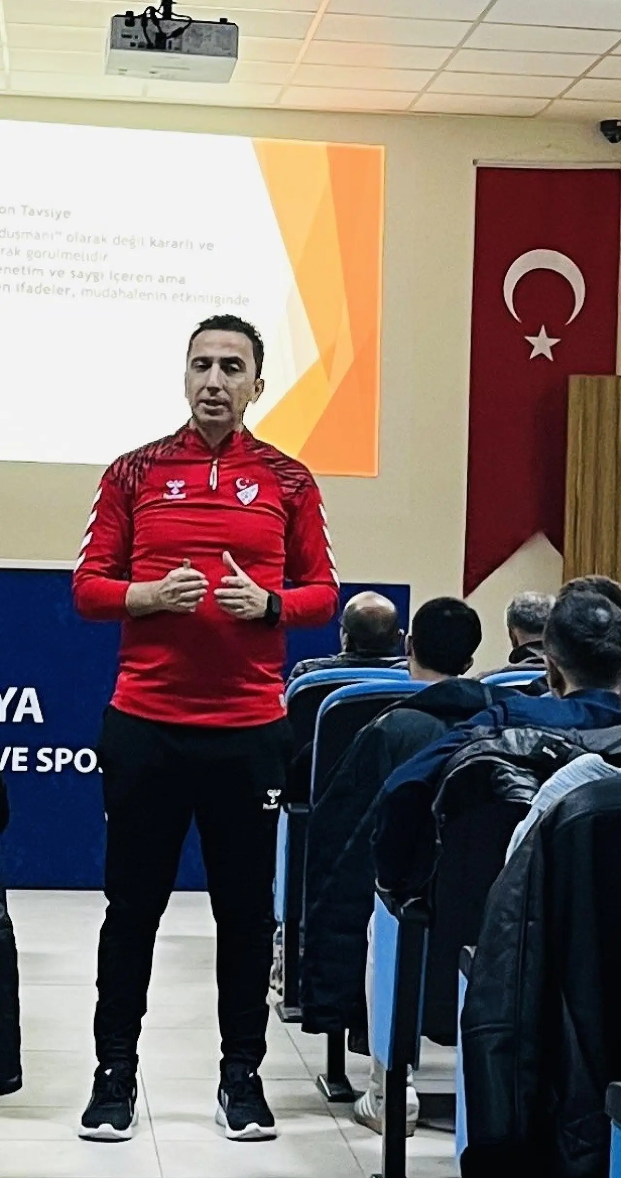 Amasyaspor’da VAR ve Yeni Kural Eğitimi 3