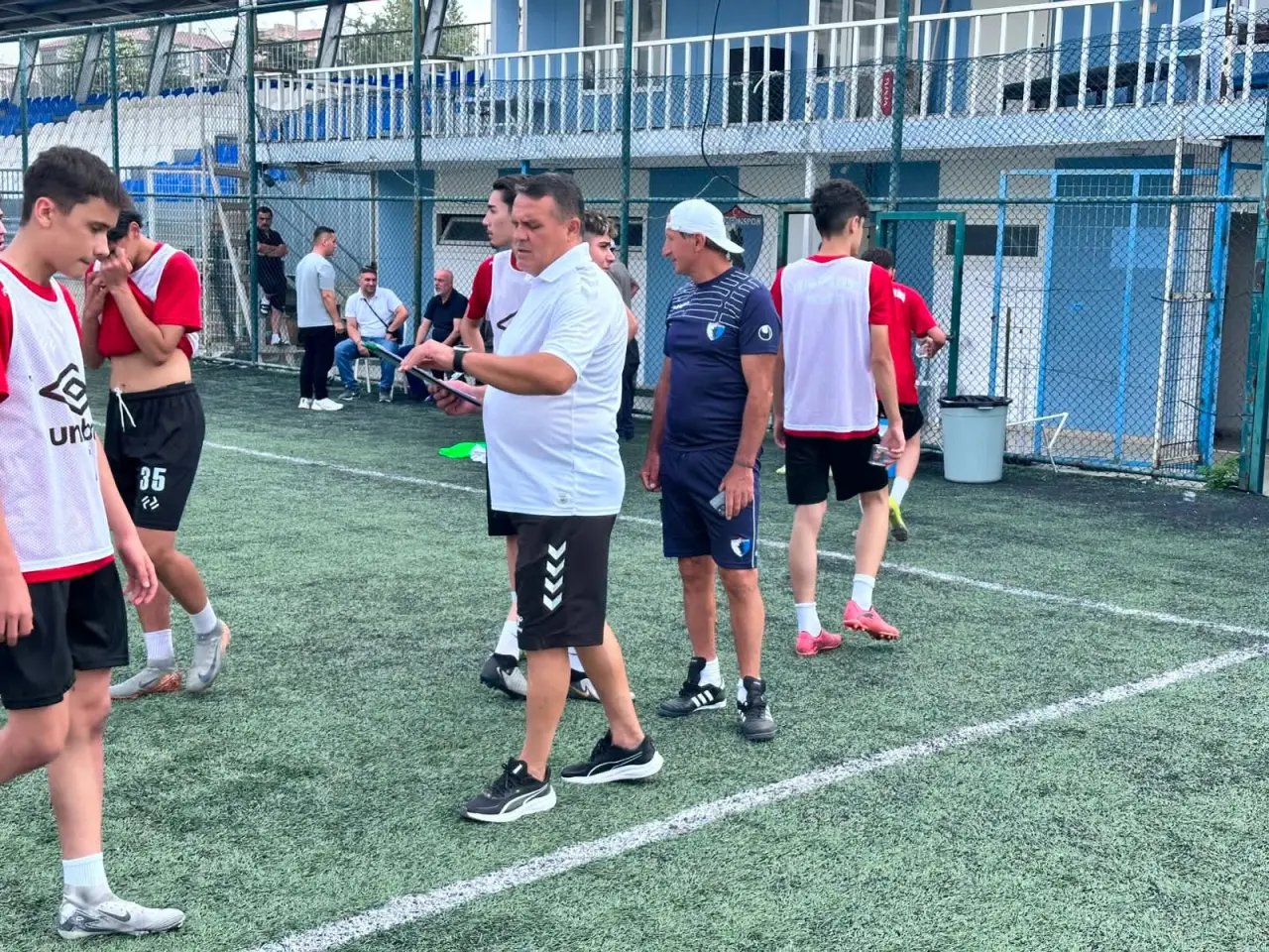 Başkanvekili Atak’tan Merzifonspor’a Destek! Antrenmanı Yakından Takip Etti 5