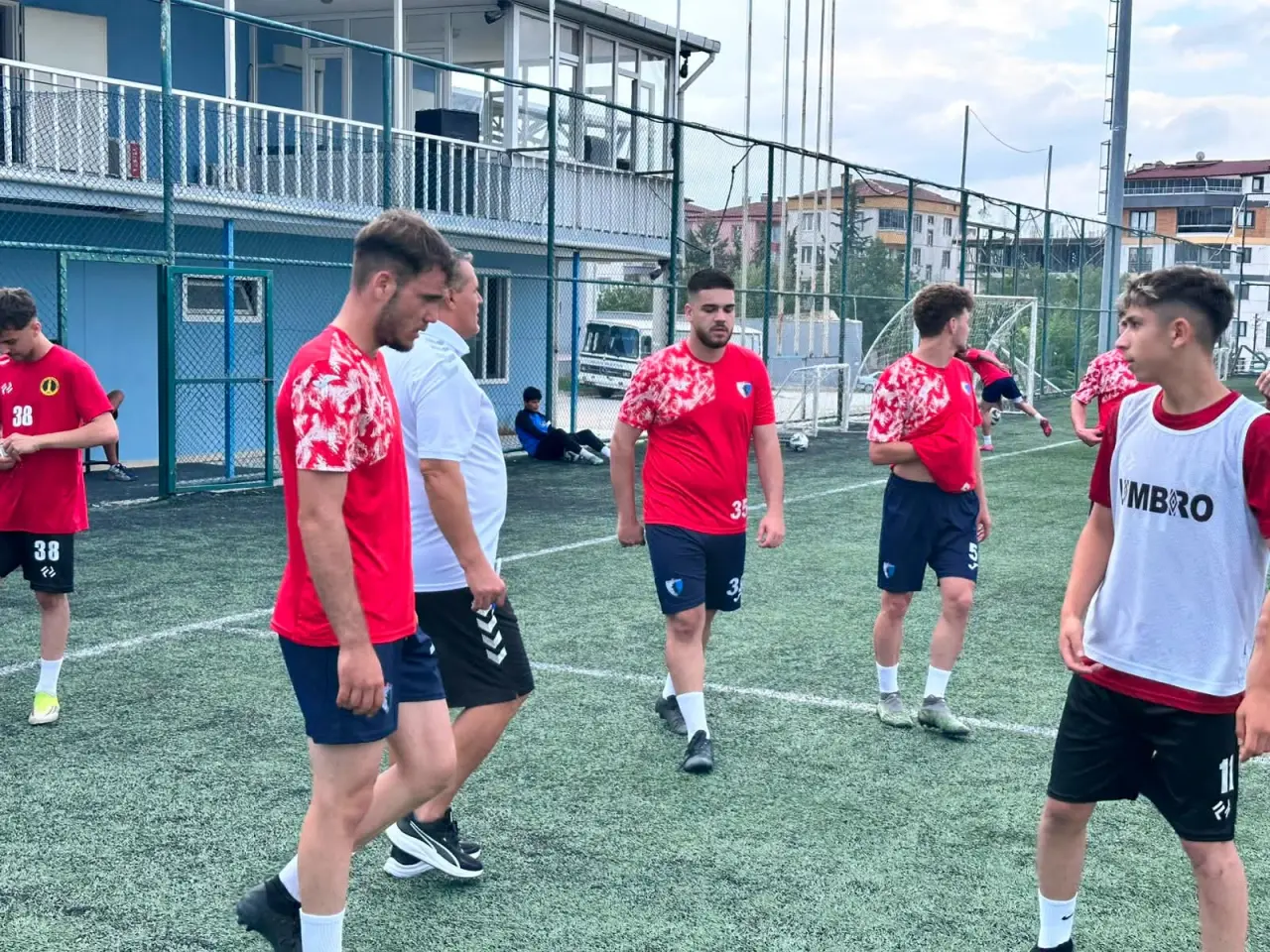 Başkanvekili Atak’tan Merzifonspor’a Destek! Antrenmanı Yakından Takip Etti 2