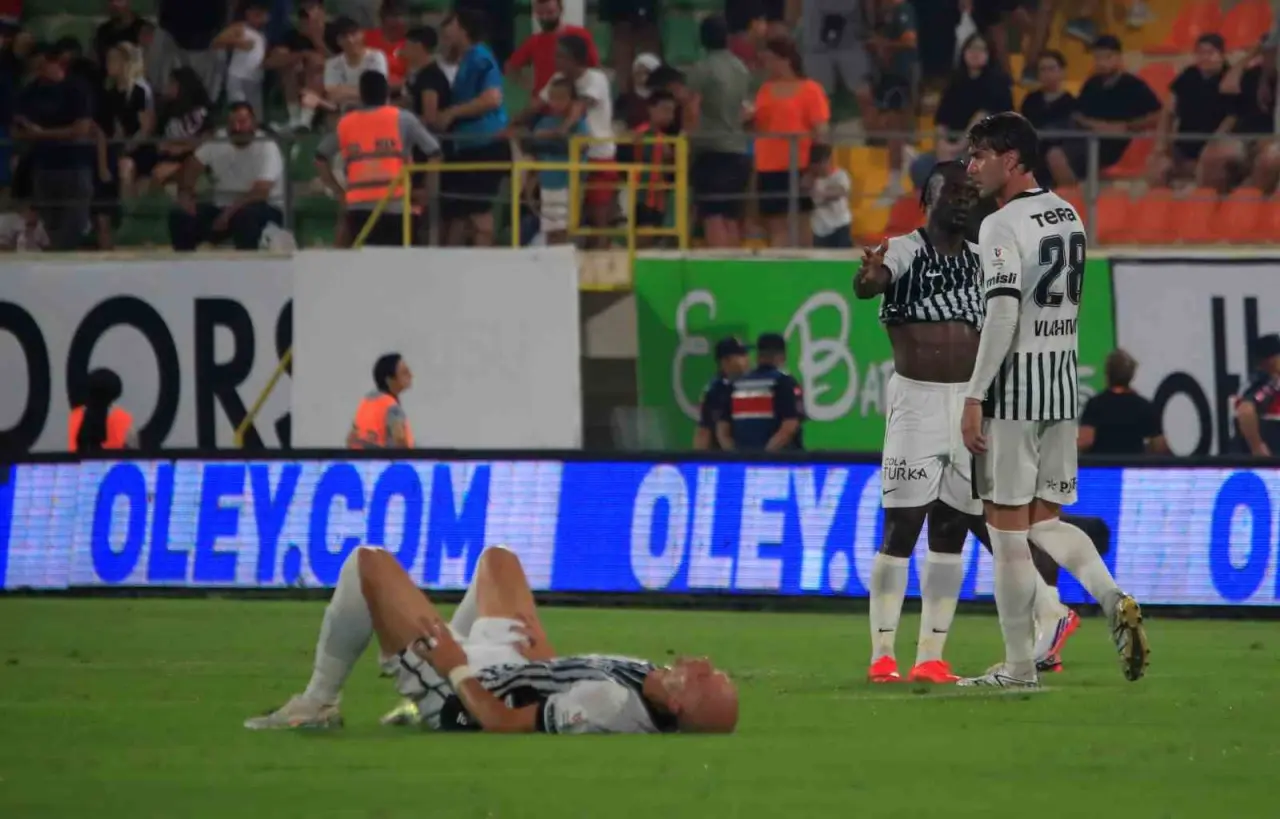 Beşiktaş'a Alanya Freni! 2