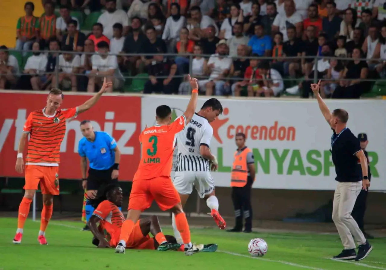 Beşiktaş'a Alanya Freni! 4