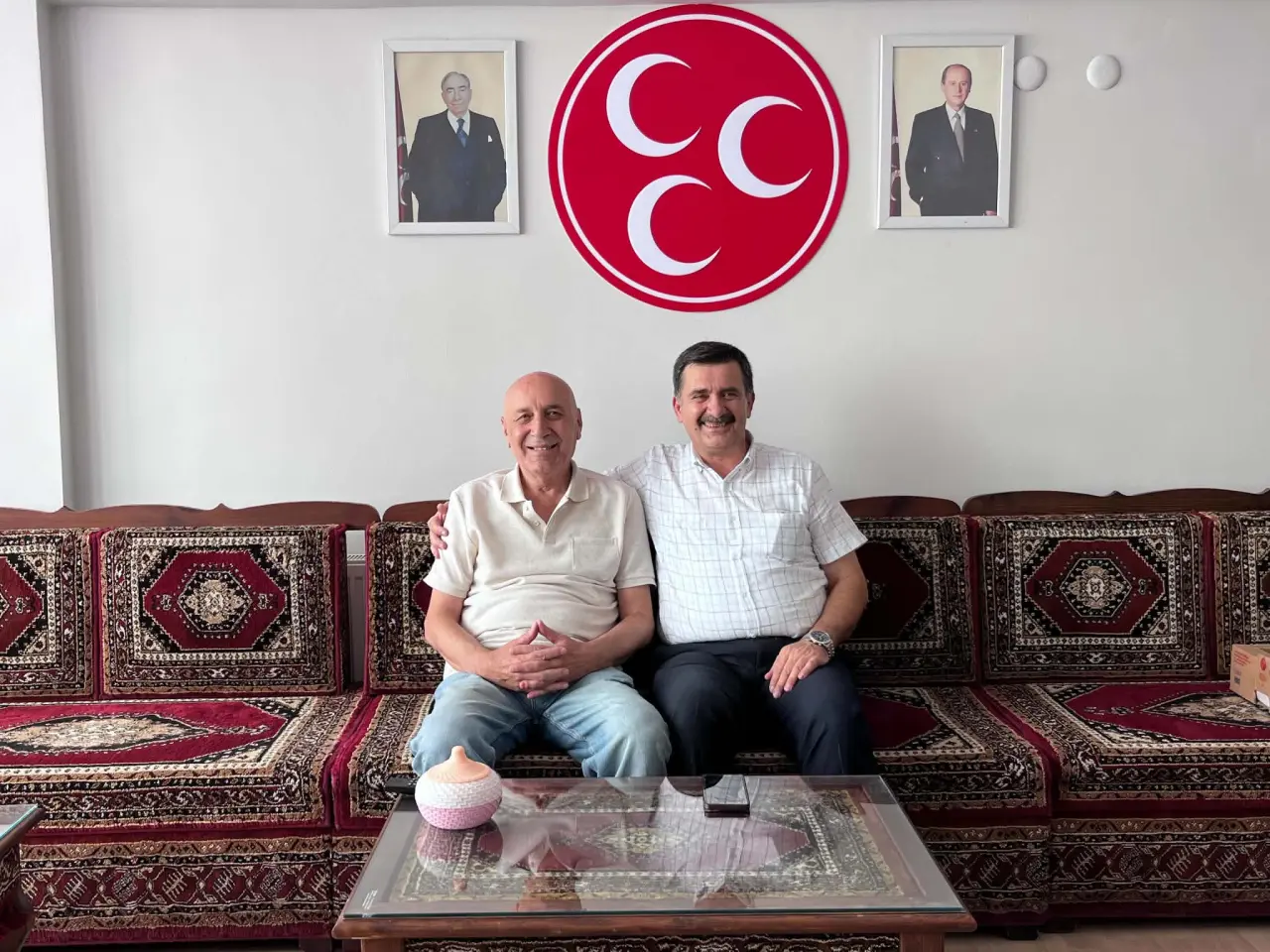 Bünyamin Arslan’dan MHP Merzifon İlçe Teşkilatına Ziyaret! 2