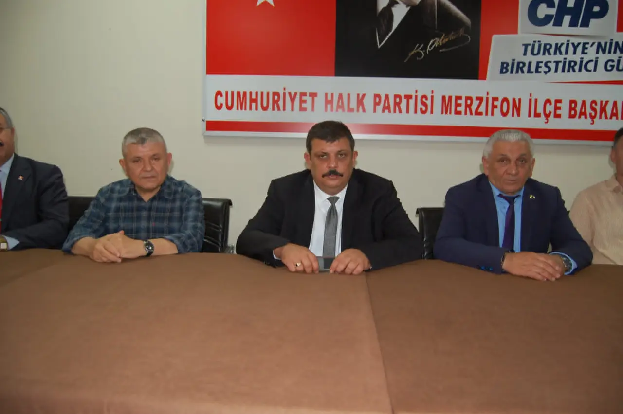 CHP Merzifon’da Yeni Dönem: İlçe Başkanlığına Erdem Topal Atandı 1