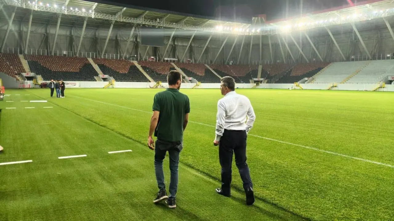 Çorum Şehir Stadyumu Kasımpaşa Maçına Hazır 3