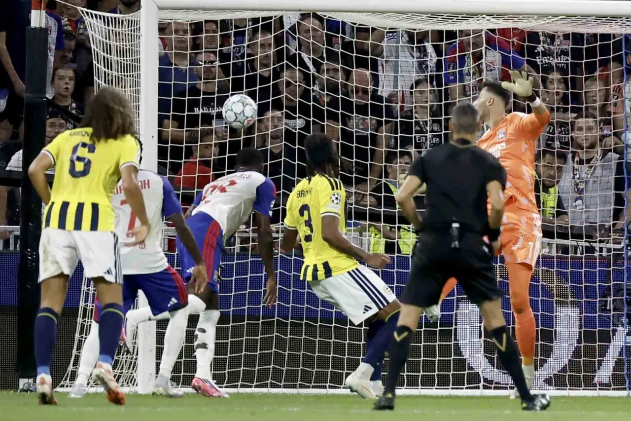 Fenerbahçe 18 Yıl Aradan Sonra Devler Ligi'nde! 1