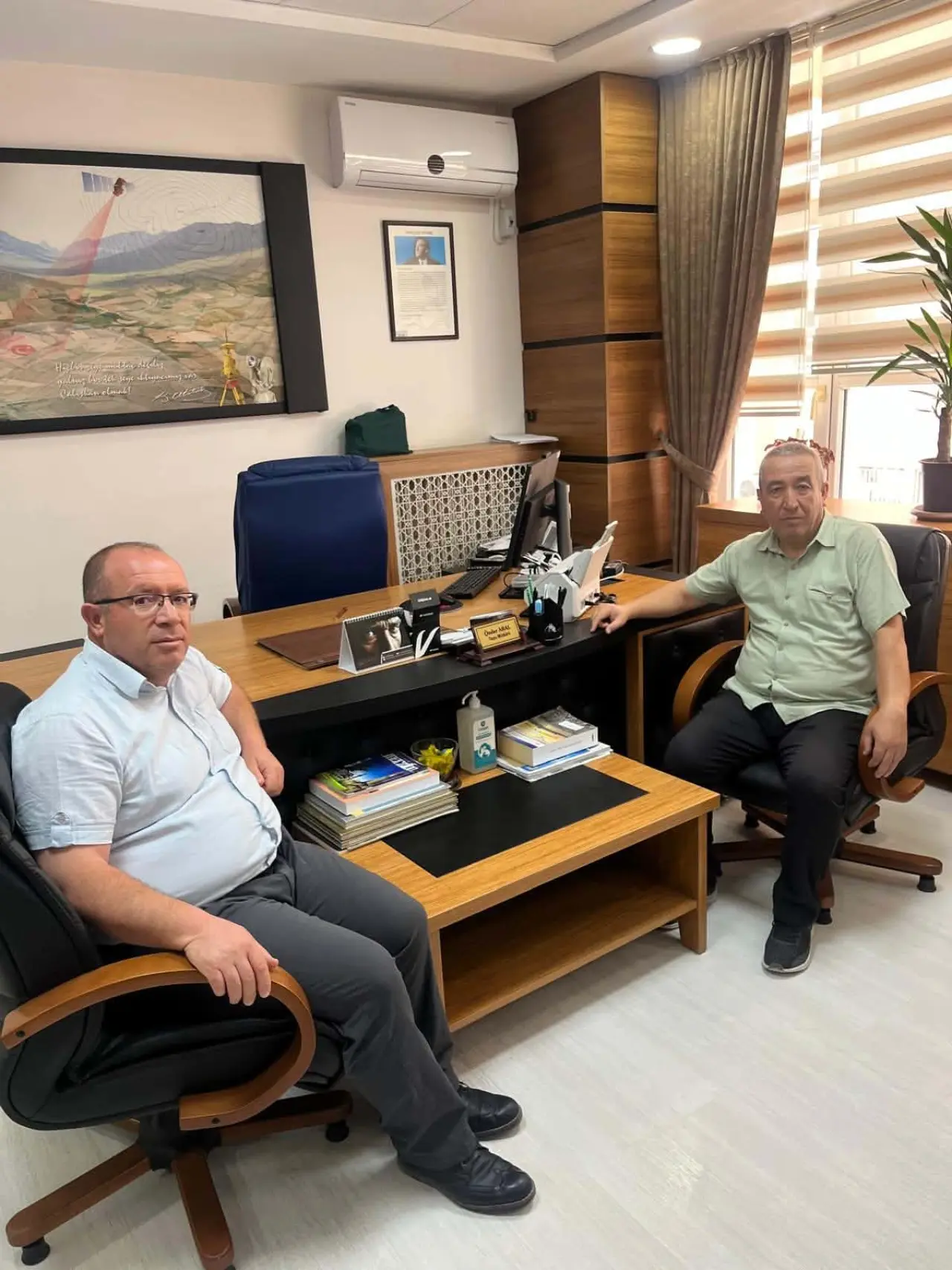 Güley’den Tapu Müdürü Önder Aral’a Hayırlı Olsun Ziyareti 1