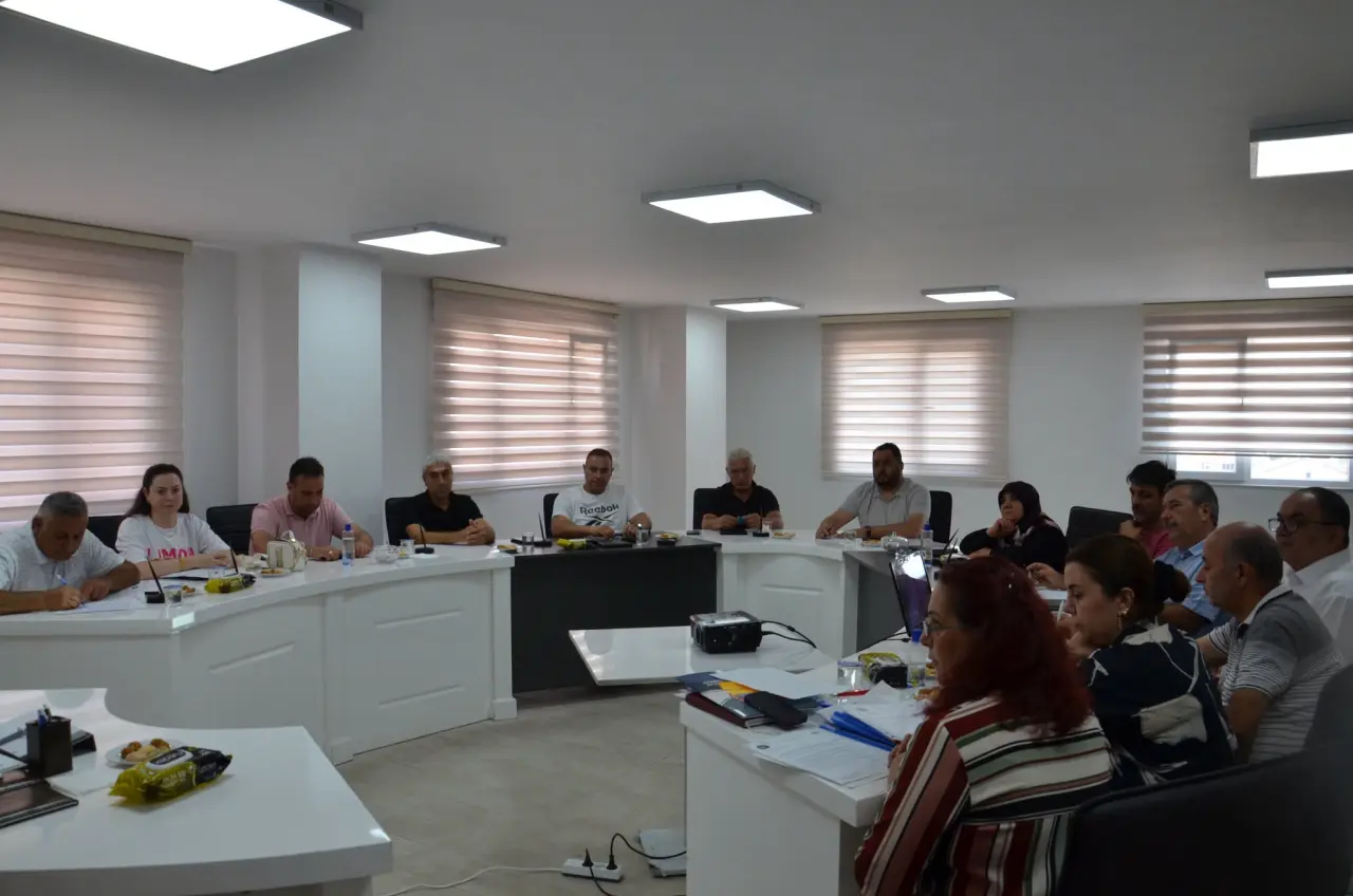 Gümüşhacıköy Meclisi Kararlarını Aldı 1