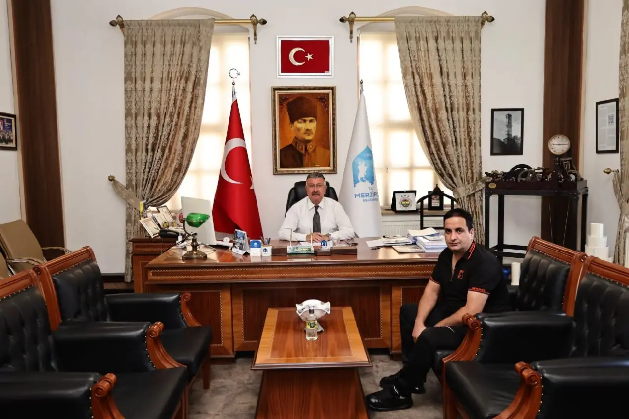 Merzifon Belediyesi’nde Ziyaretçi Yoğunluğu! 3