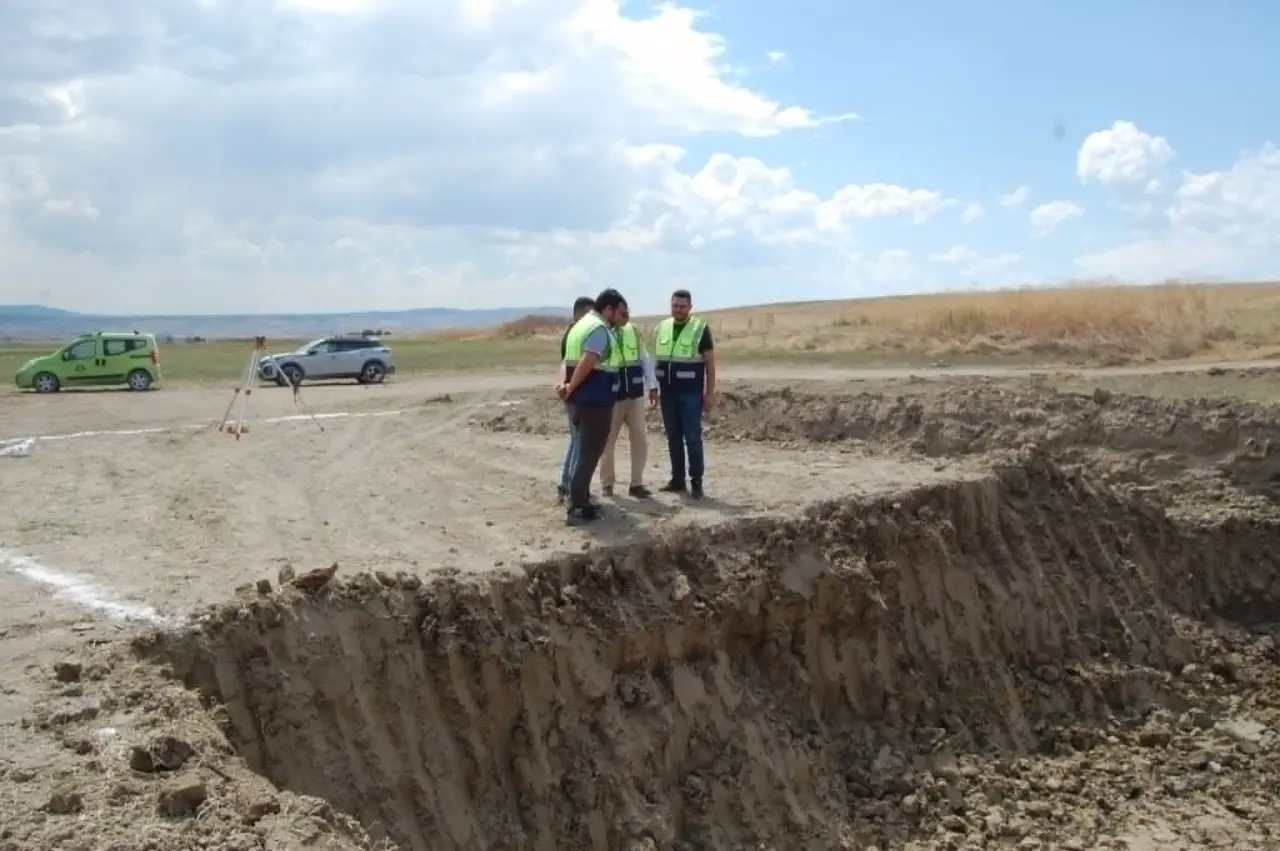 Merzifon OSB’ye 350 Milyon TL’lik Dev Yatırım! İlk Kazma Vuruldu 4