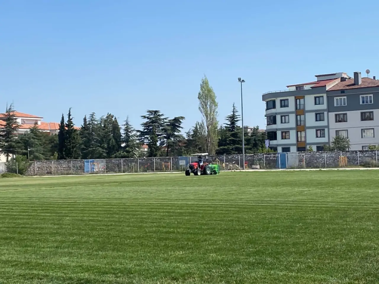 Merzifon Şehir Stadyumu Yeni Sezona Hazırlanıyor! 2