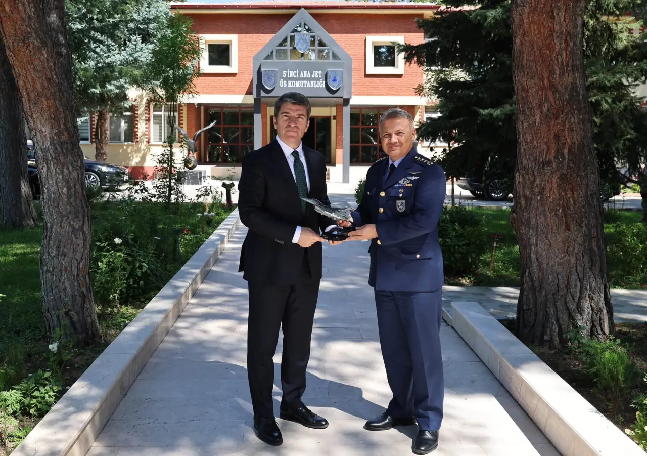 Merzifon’da Gezeravcı Dönemi: Vali Bakan’dan İlk Ziyaret! 4
