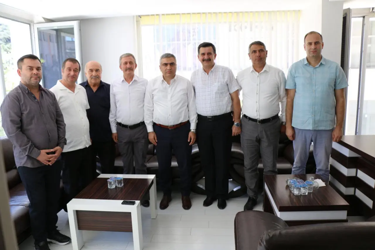 Merzifon’da Kaymakam Karaaslan’dan Yoğun Diplomasi 5