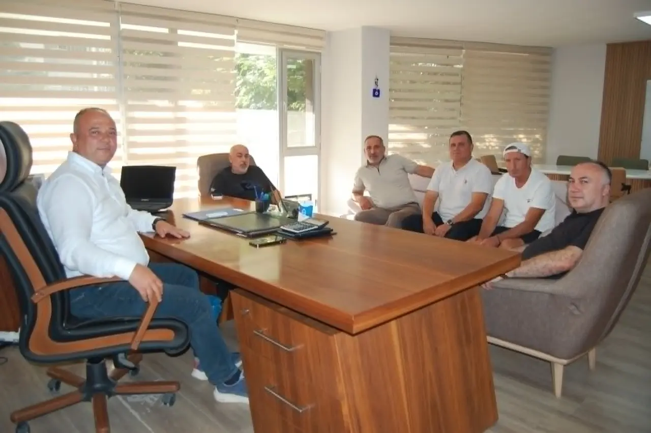 Merzifonspor Yönetimi’nden Ufuk Belli’ye Ziyaret 1