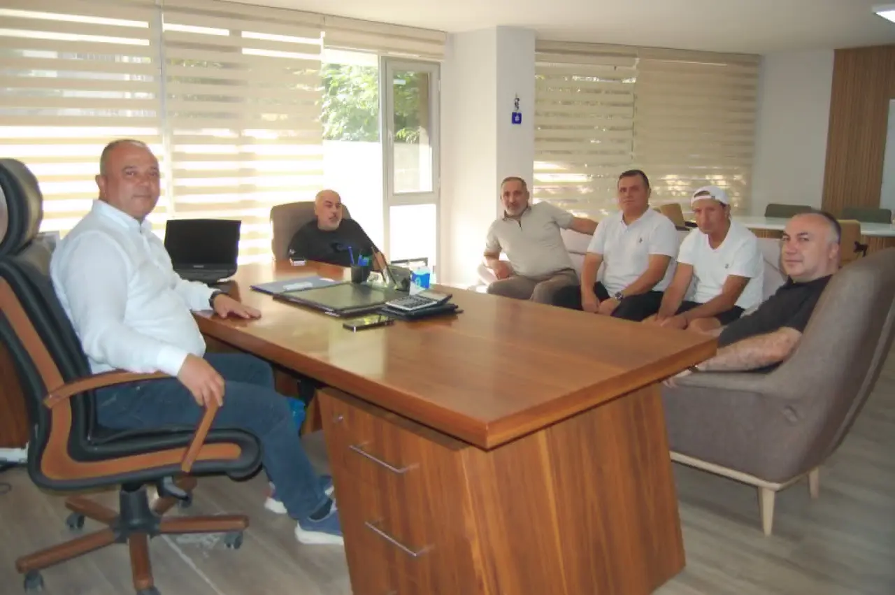 Merzifonspor Yönetimi’nden Ufuk Belli’ye Ziyaret 3