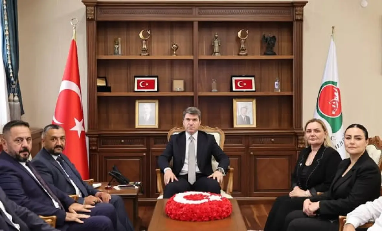 MHP Amasya'nın Yeni Yönetimi Vali Bakan’ın Makamında 1