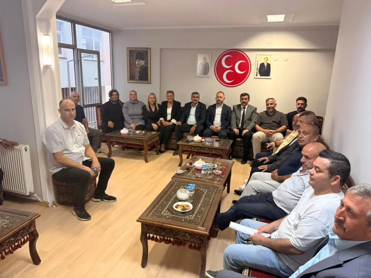 Şüayip Ak’tan MHP Merzifon’a Güçlü Destek 3