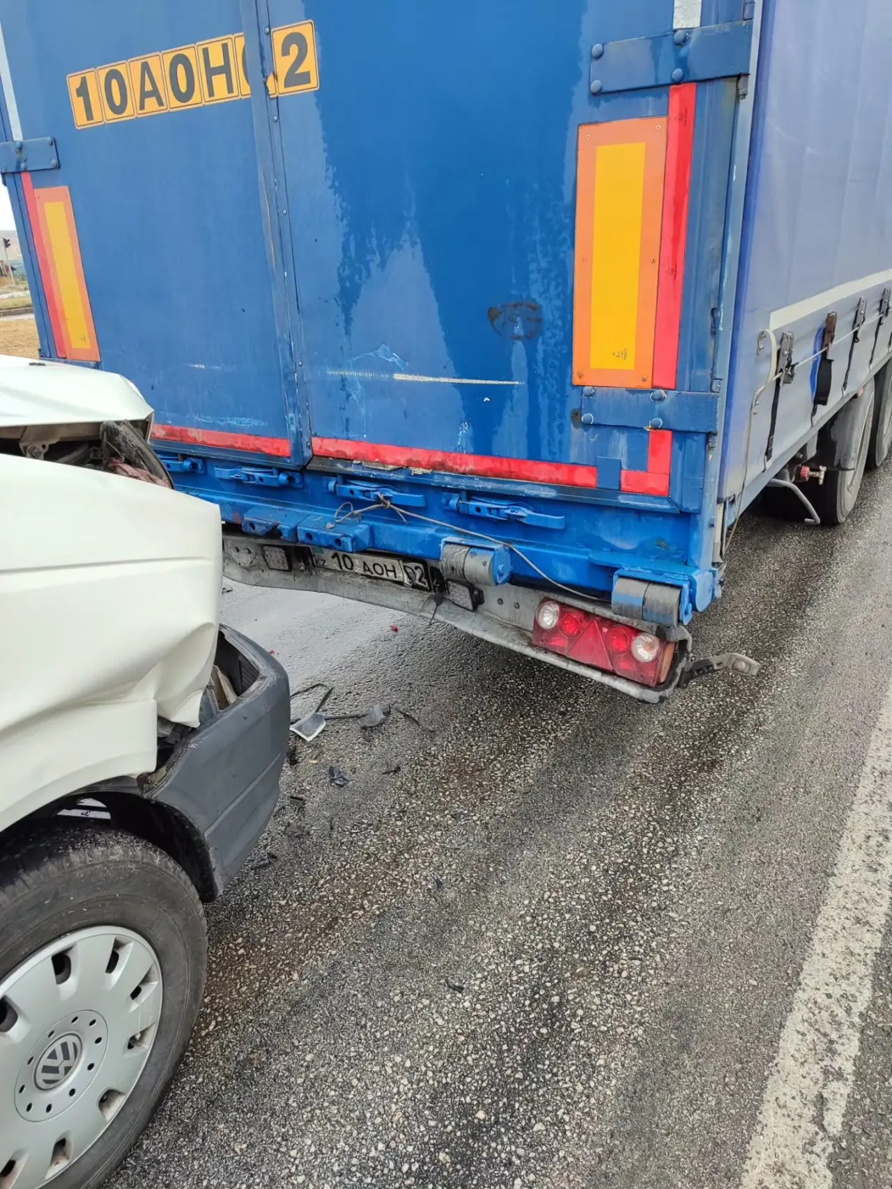 SULUOVA’DA ZİNCİRLEME KAZA: 12 YARALI 2