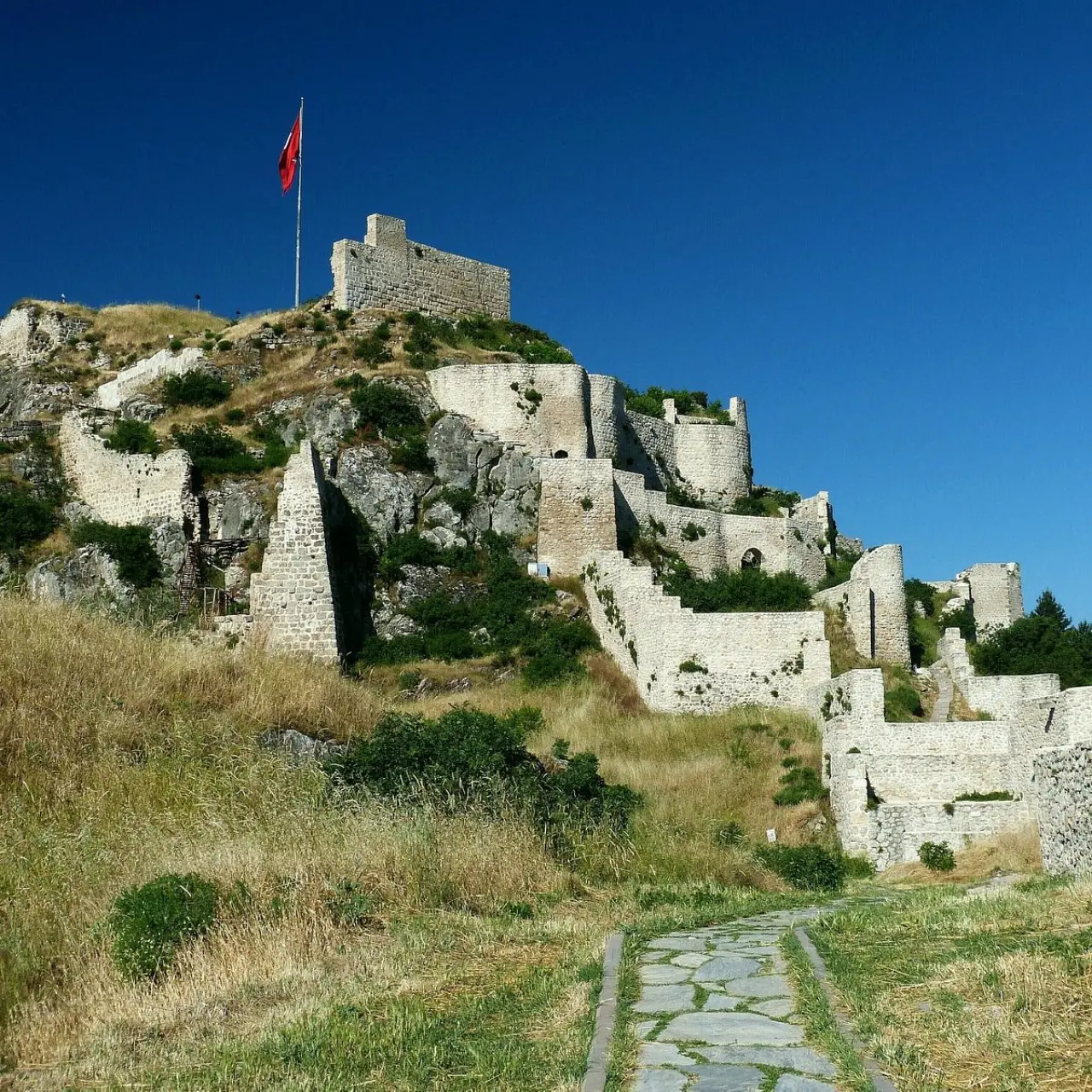 Tarih Amasya'nın Zirvesinde Yazıldı 1
