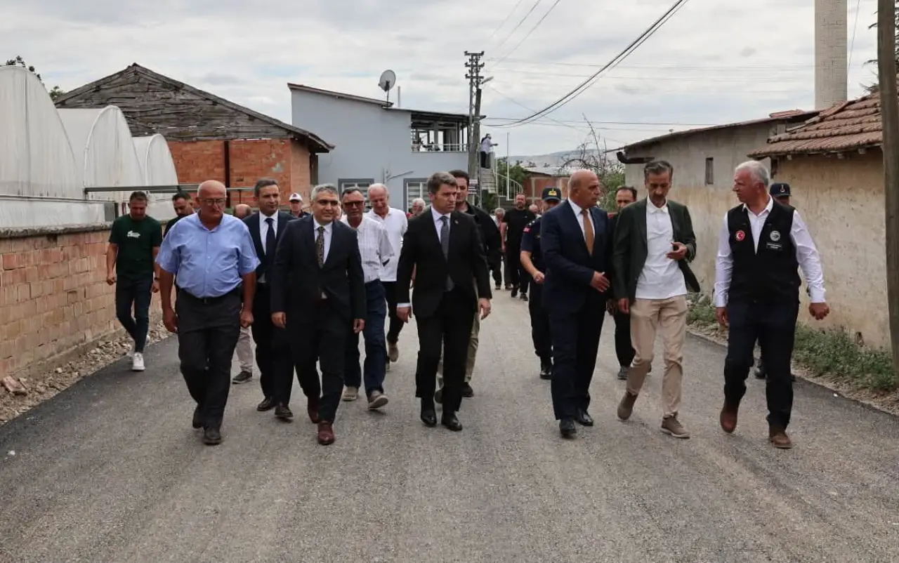 Vali Bakan Merzifon Köylerinde Sahaya İndi 3