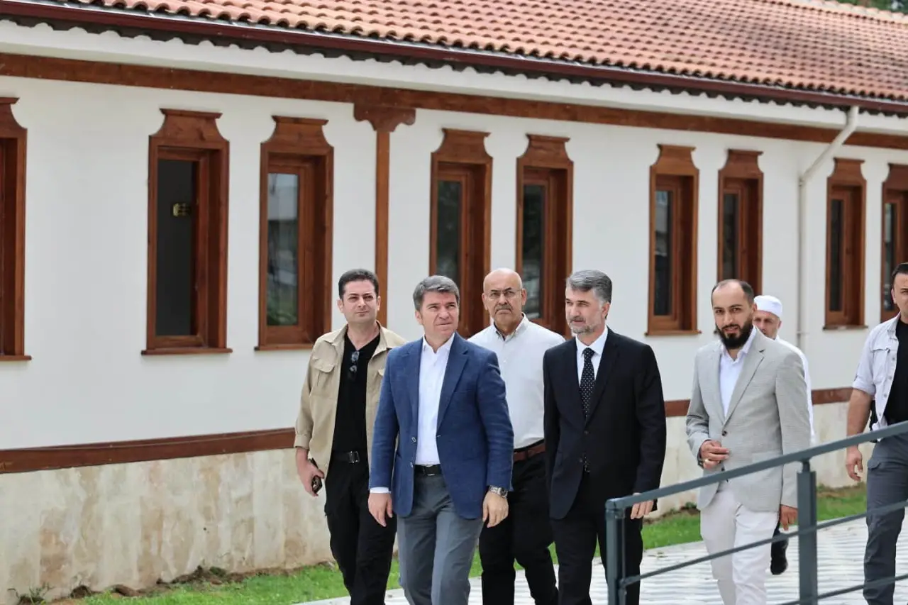 Vali Bakan’dan Kur’an Kursuna Ziyaret! 2