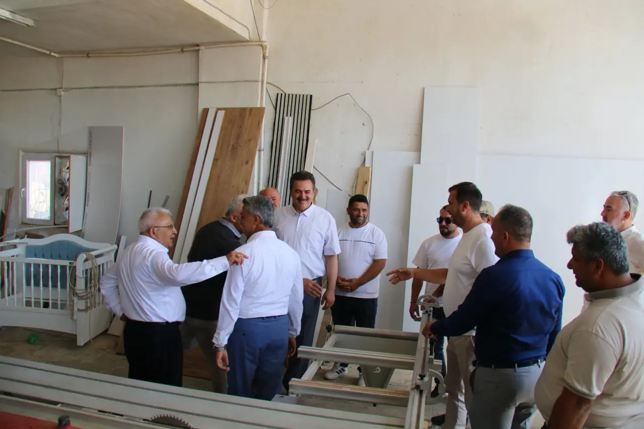Vekil İpek Göynücek’in Nabzını Sokakta Tuttu 4
