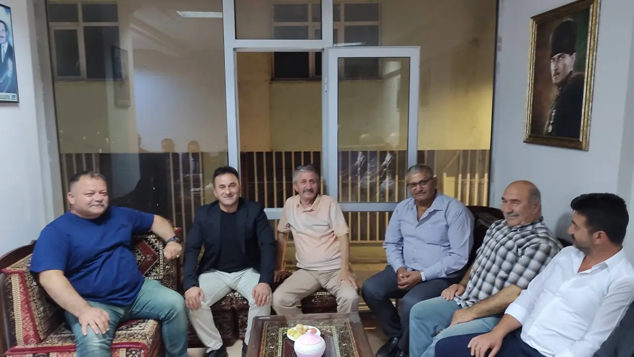 Yamak: “Bayrağı Daha Yukarı Taşıyacağız” 3