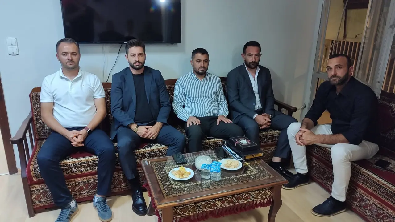 Yamak: “Bayrağı Daha Yukarı Taşıyacağız” 5