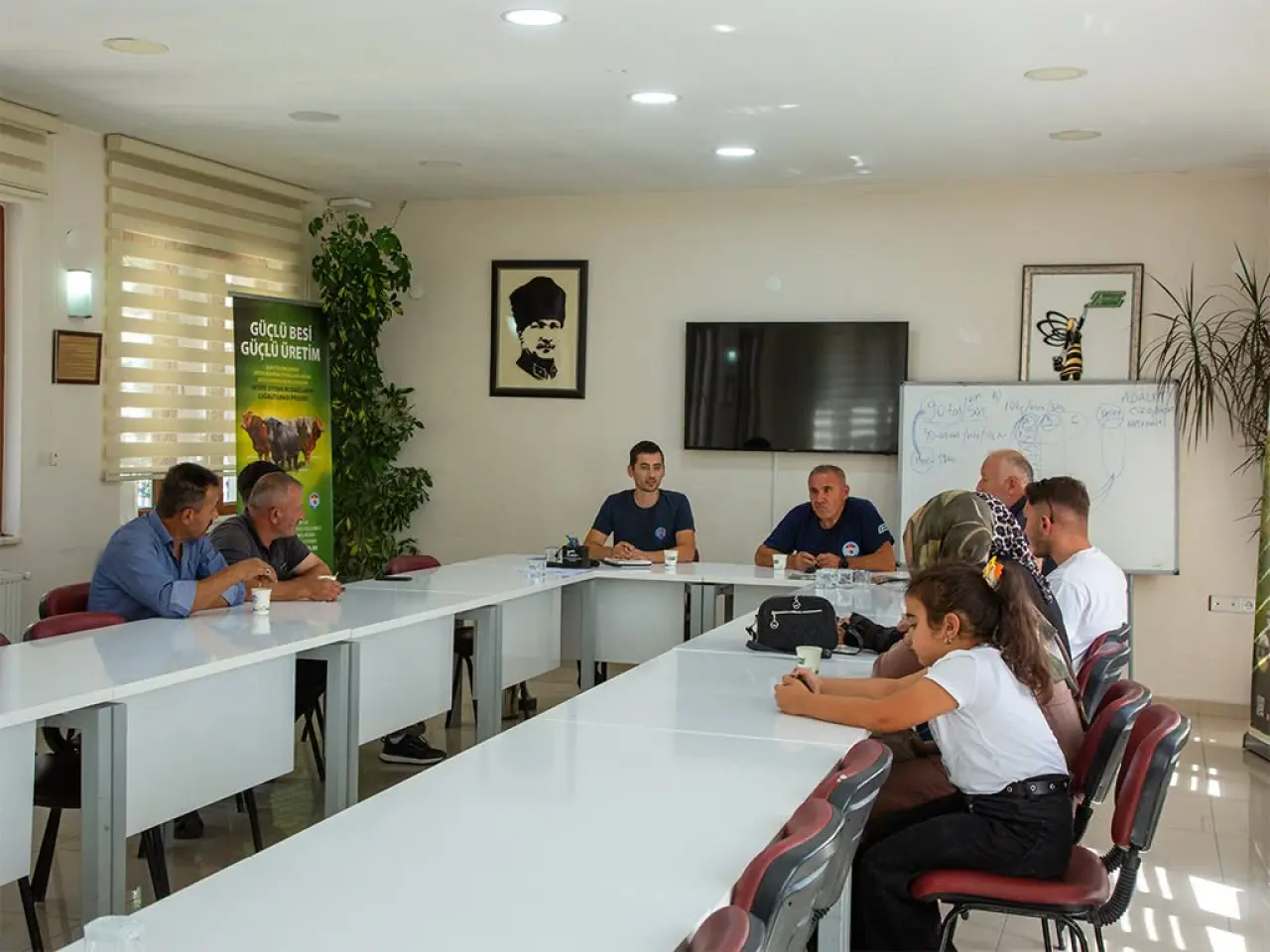 Amasya DSYB’de Süt Üretimi Masaya Yatırıldı 4