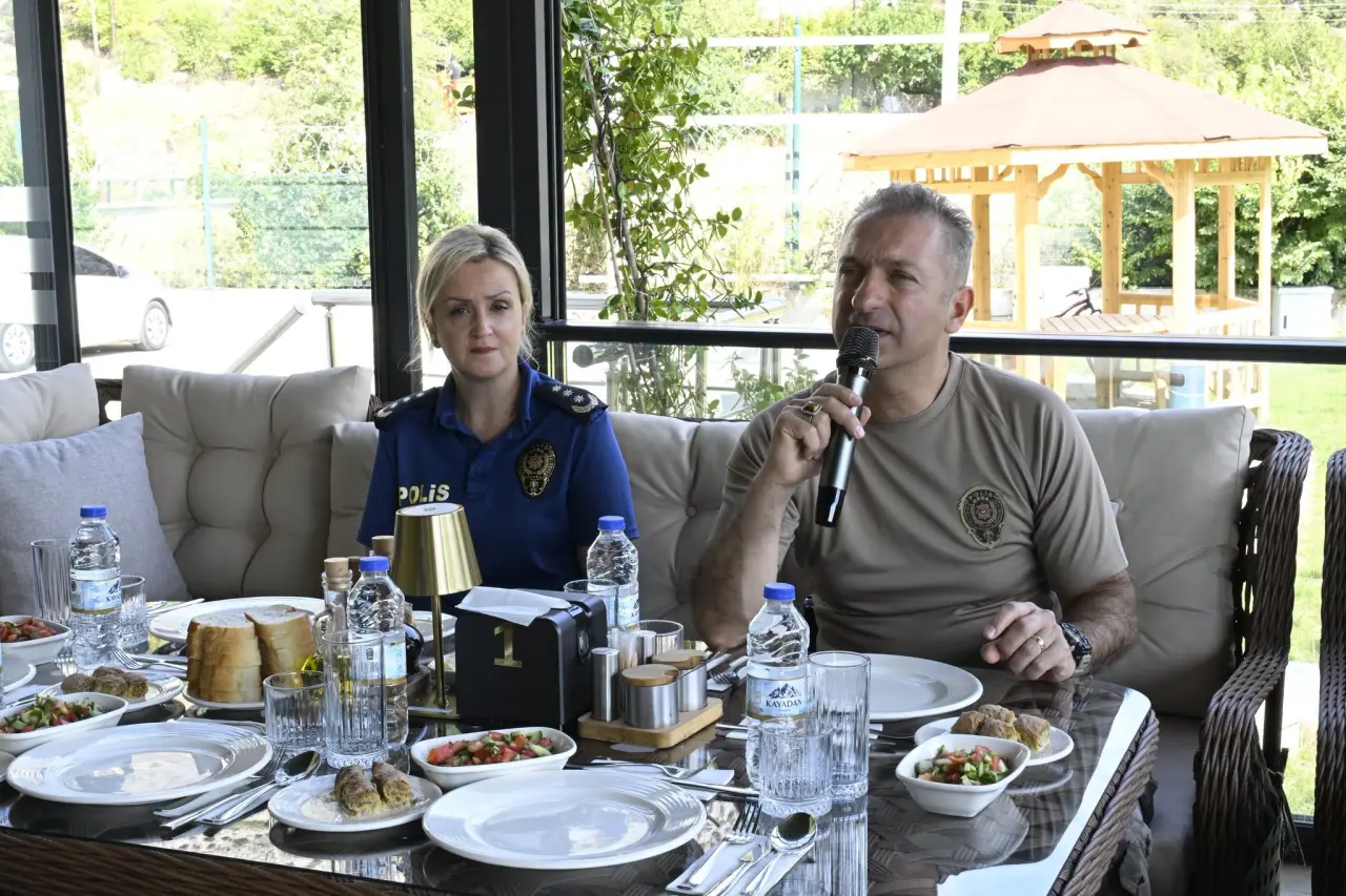 Amasya Emniyetinde Veda Buluşması 3