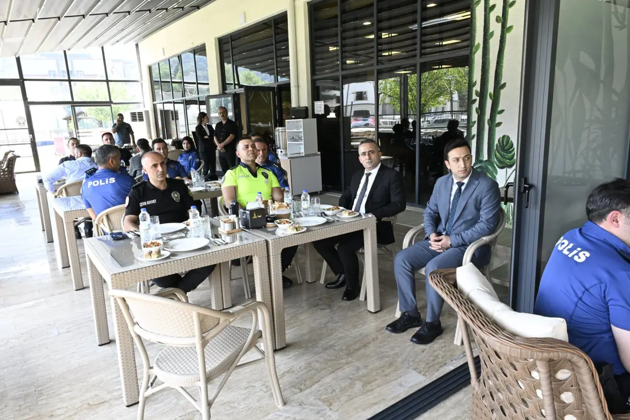 Amasya Emniyetinde Veda Buluşması 4