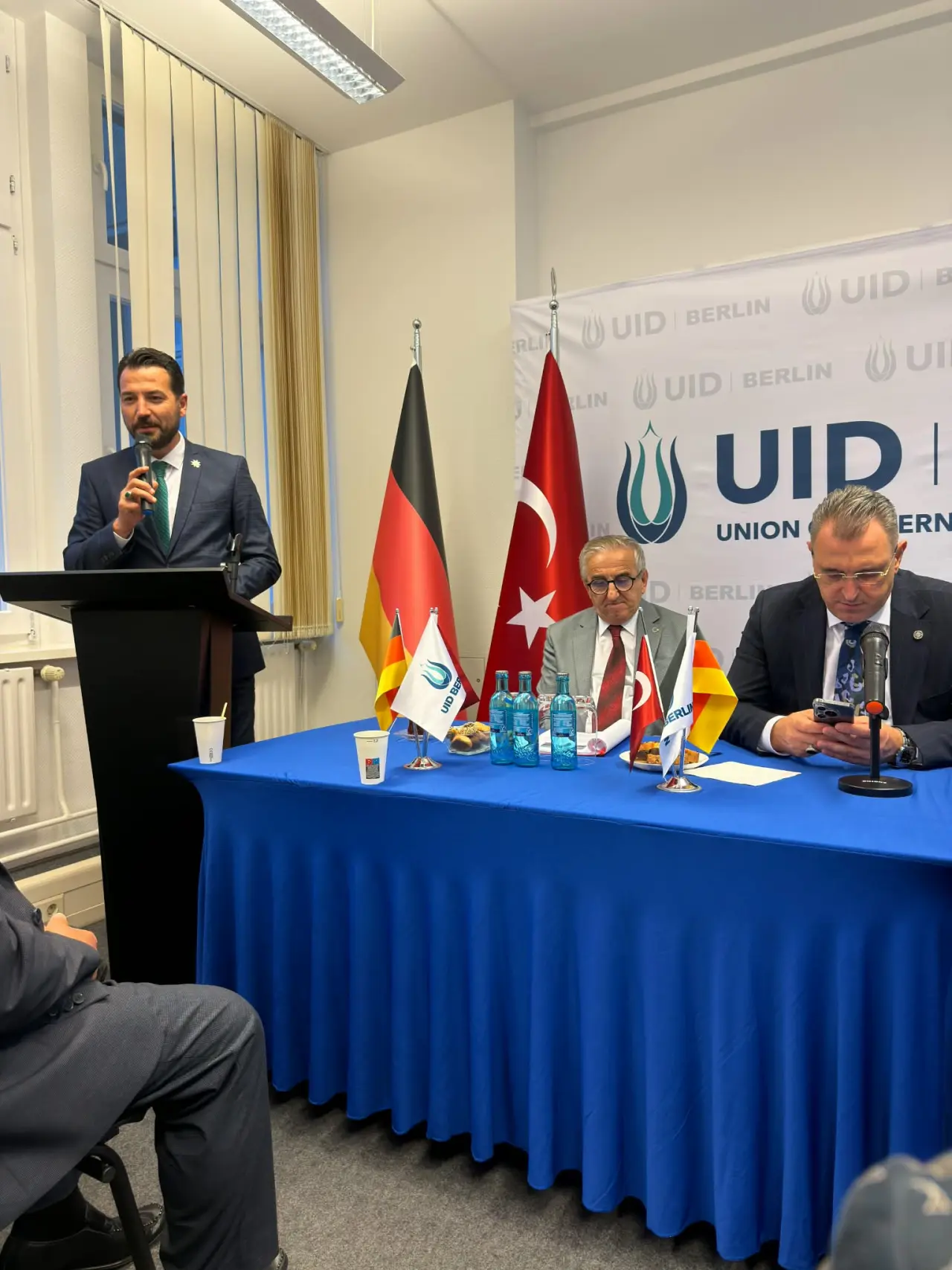 Amasya Heyetinden UİD Berlin’e Ziyaret: Avrupalı Türklerin Talepleri Masaya Yatırıldı 3