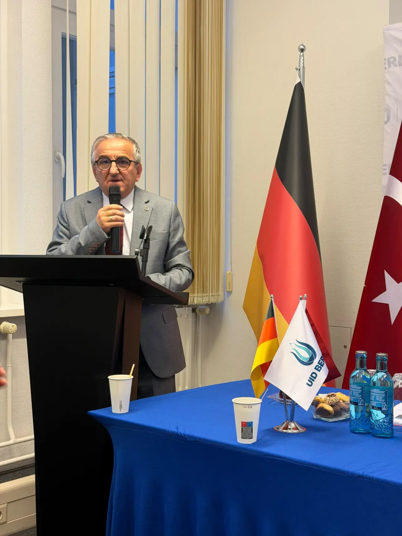 Amasya Heyetinden UİD Berlin’e Ziyaret: Avrupalı Türklerin Talepleri Masaya Yatırıldı 4