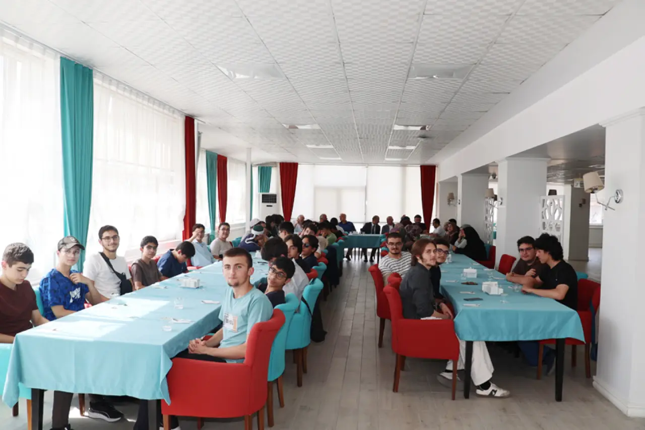 Amasya Üniversitesi’nde Geleceğin Hafızları Ağırlandı 2