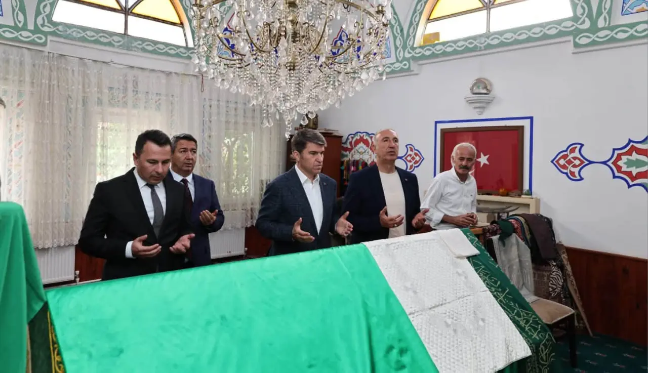 Amasya Valisi Bakan Yassıçal’da Gönüllere Dokundu 1