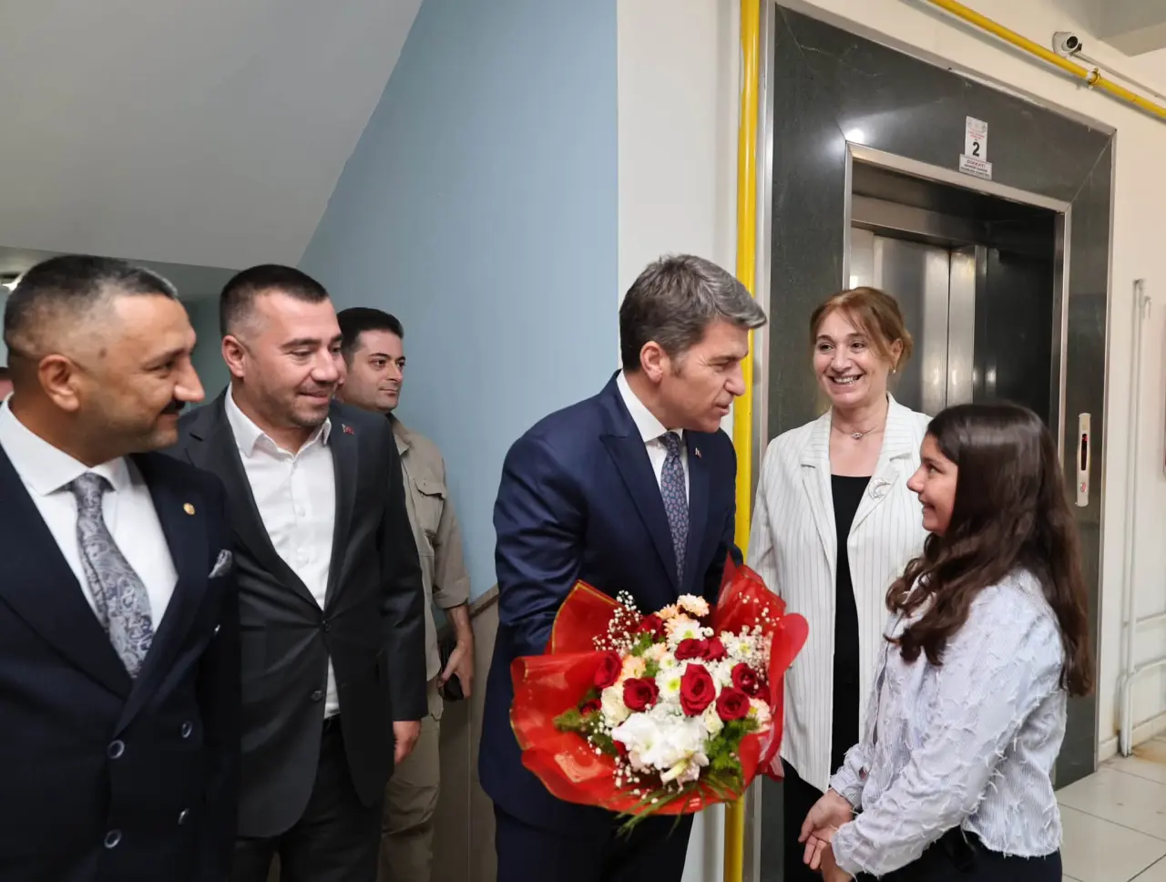 Amasya Valisi Bakan’dan MHP'ye Ziyaret 1