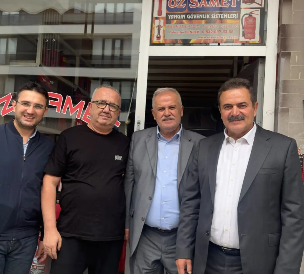 Amasya’da İpek’ten Yoğun Esnaf Mesaisi 4