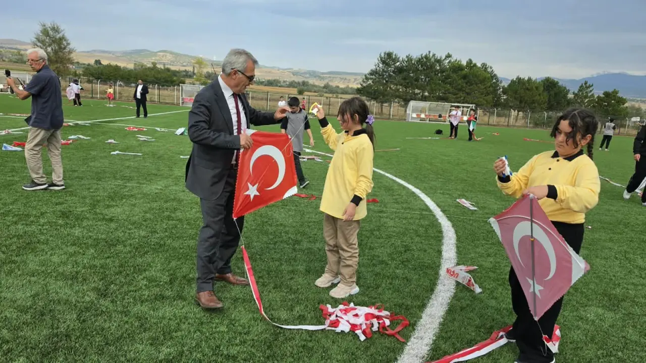 Amasya’dan Gazze’ye Umut Uçtu 3