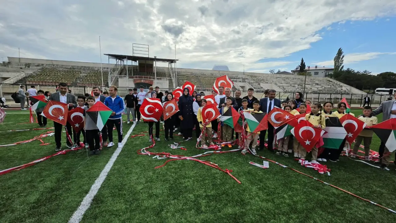 Amasya’dan Gazze’ye Umut Uçtu 1