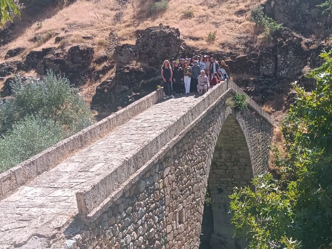 Amasyalı Gençlerden Hakkâri Çıkarması! 1