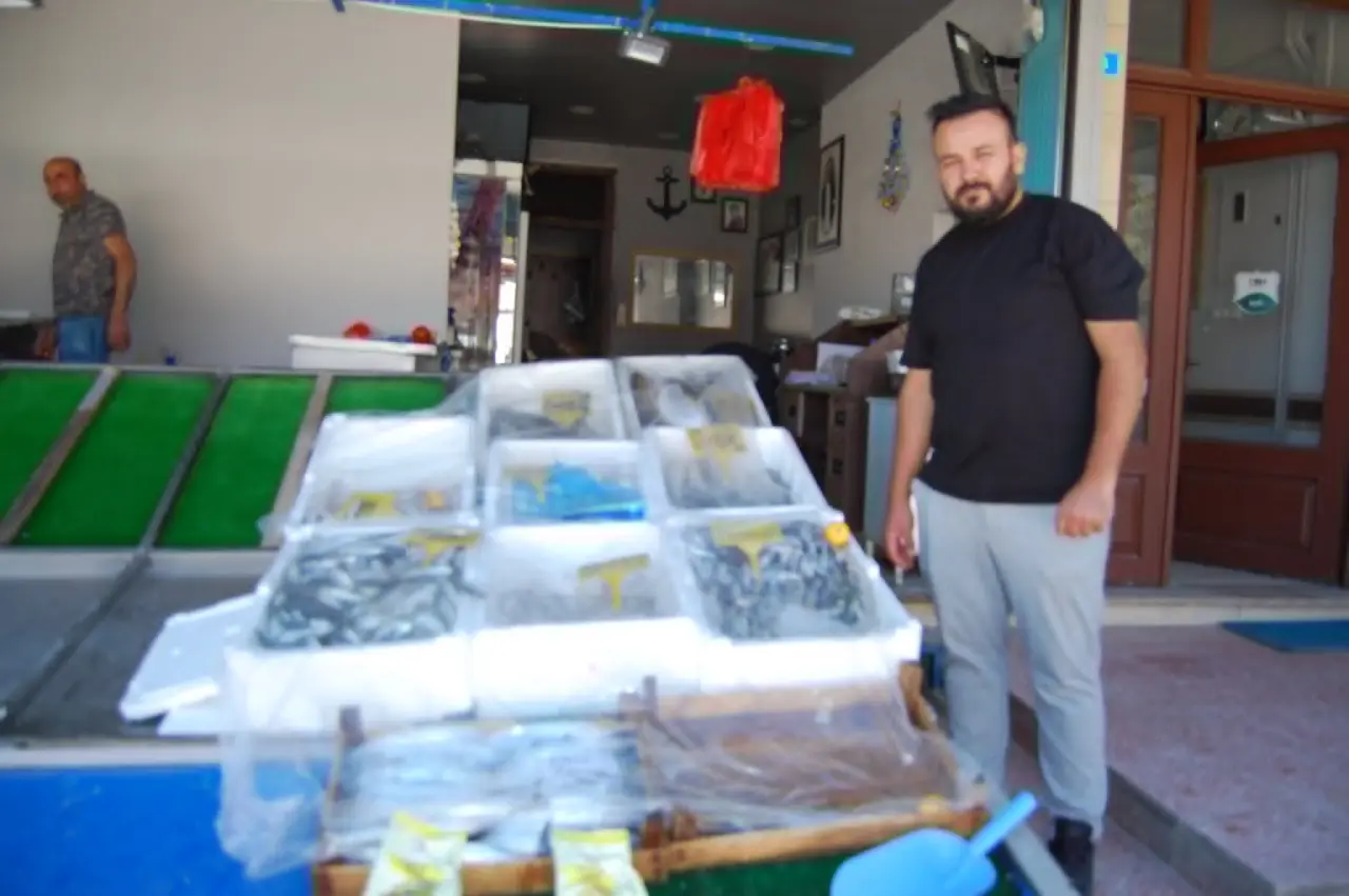 Av Sezonu Açıldı, Merzifon’da Balık Tezgahları Şenlendi! 1