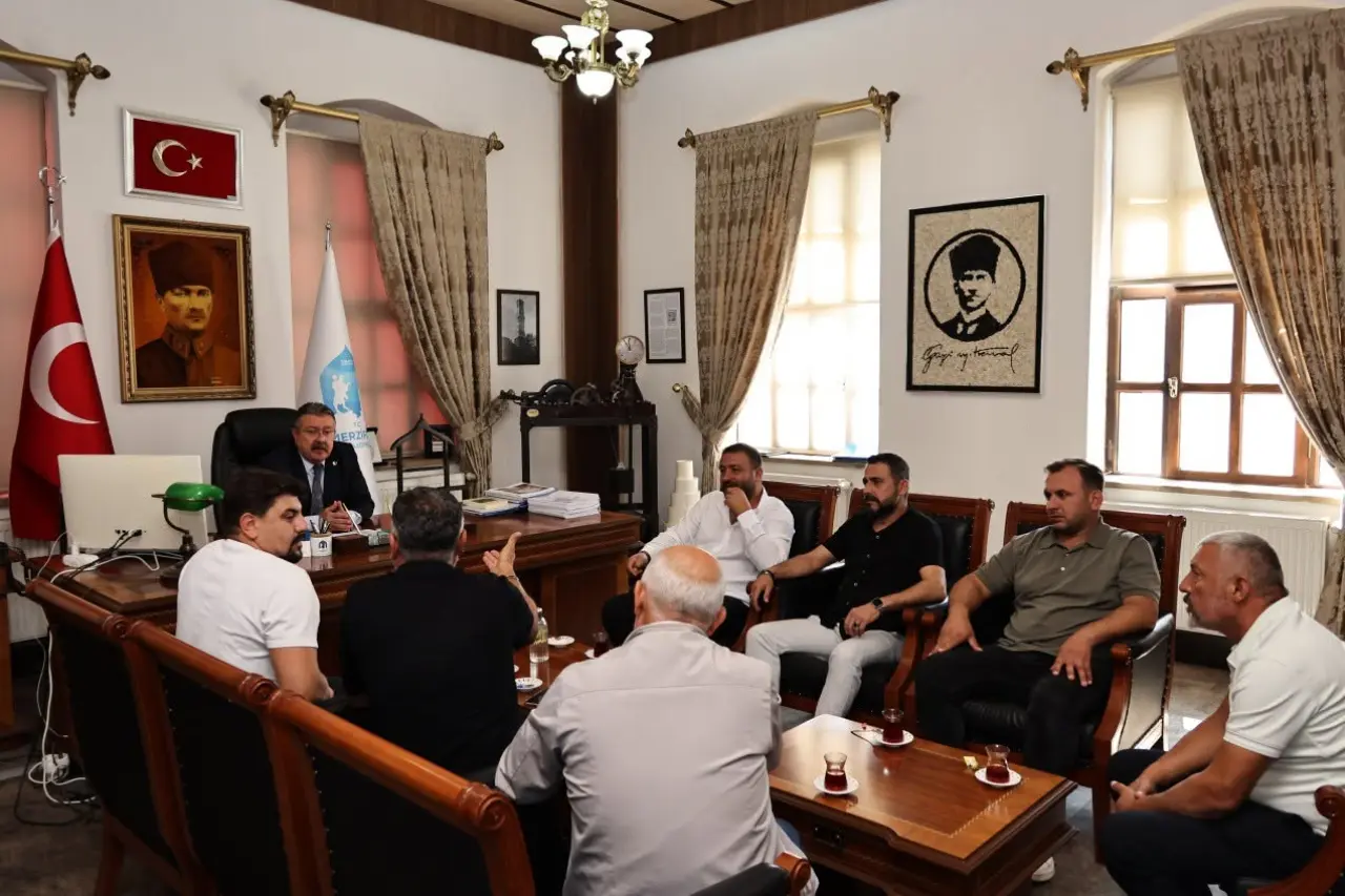 Başkan Alp Kargı Konuklarını Ağırladı 1