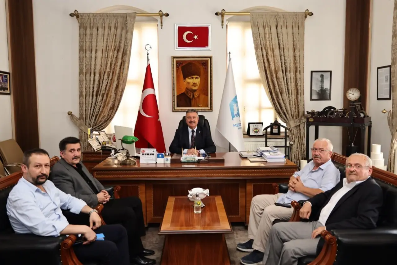 Başkan Kargı Misafirlerini Ağırladı 1