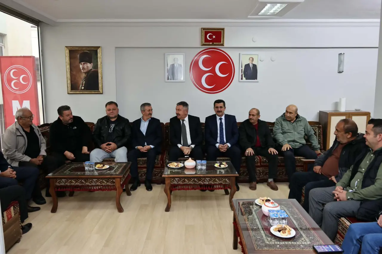 Başkan Kargı’dan MHP’ye Ziyaret: Yollar Ve Altyapı Masada 3