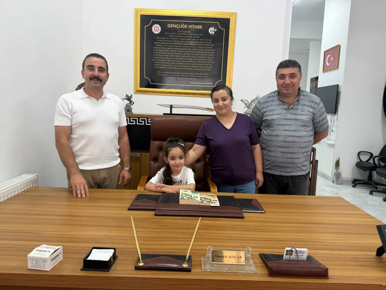 Bir Fidan, Bir Bayrak, Kocaman Bir Umut 1