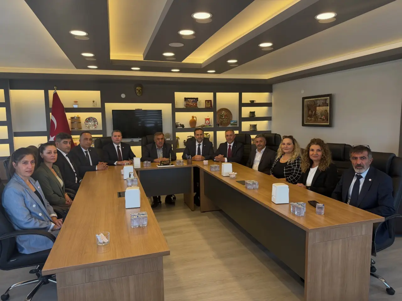 Karagöz Çorum’da Sorunları Not Aldı 2