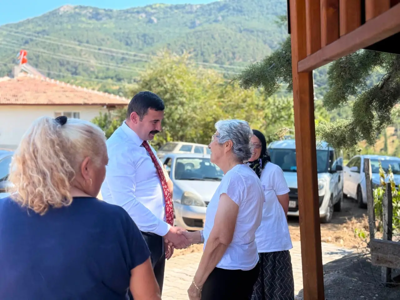 Kaymakam Arslan Hıdırlar Köyü’nde Sahaya İndi 3