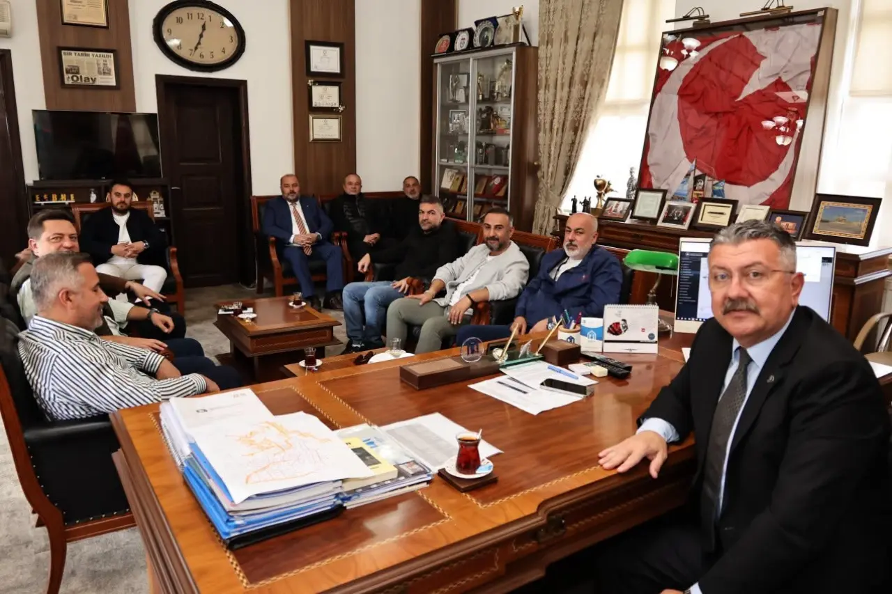 Merzifon Belediyesi’nde İki Önemli Buluşma! 2