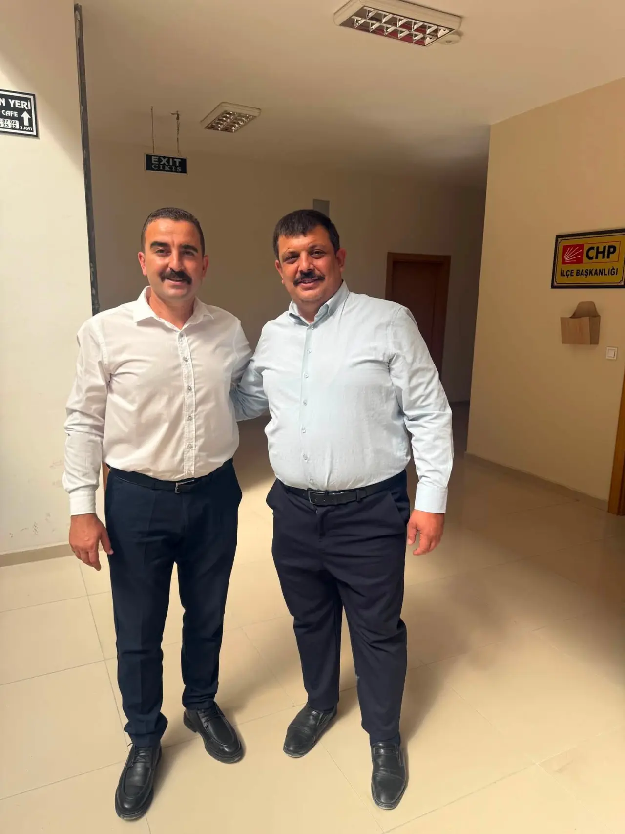 Merzifon Gençlerinden CHP’ye Hayırlı Olsun Ziyareti 2